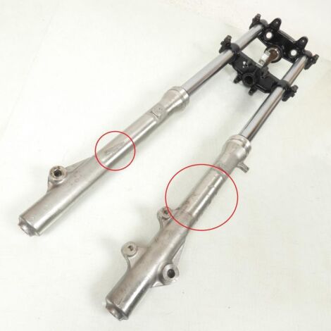 [PRODUIT D'OCCASION] Fourche complète avec tés origine pour moto Suzuki 125 DR 1994 à