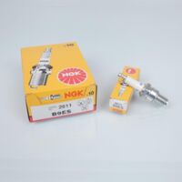 Bougie d'allumage NGK pour Moto Derbi 50 Senda L Sm 1996 à 1999