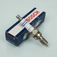 Bougie d'allumage Bosch pour Scooter Honda 150 Ps I 2006 à 2012