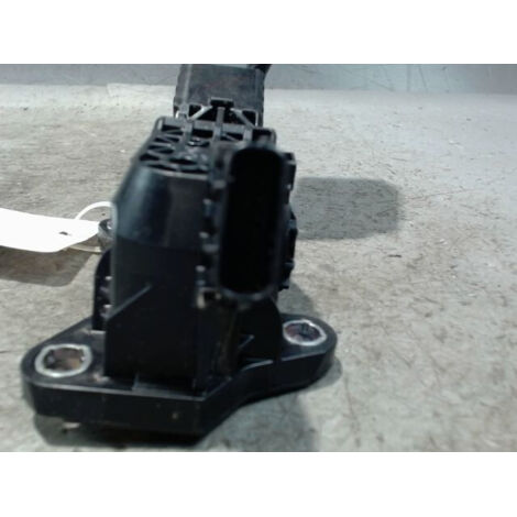 Potentiomètre Pédale D'accélérateur 8200289176 Trafic 2 Renault Hella - pièce d'occasion Potentiomètre Pédale D'accélérateur 8200289176 Trafic 2 Renault Hella - pièce d'occasion