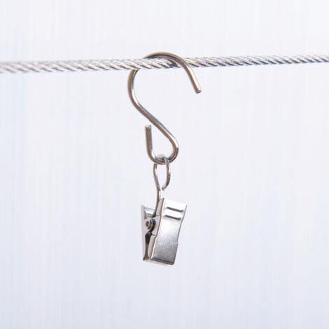 BEBUSINGOTO 40 ganchos en forma de S y clips de cortina de acero inoxidable para colgar luces de fiesta al aire libre (plateados) (1/5)