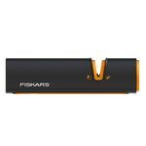 Fiskars - XSharp Axe & Knife Sharpener