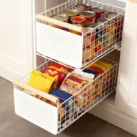 Youyijia Teleskopschubladen für Küchenschränke, Ausziehbarer Schrankorganizer (38x23x18.5cm) Montage mit Klebepad oder Schrauben, Leise Schienen Küche Organizer Schrank für Töpfe Pfannen (Weiß, 2er)