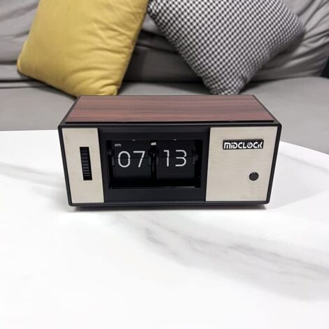 TONYSA Horloge mécanique numérique rétro rabattable, lumière LED TONYSA Horloge mécanique numérique rétro rabattable, lumière LED