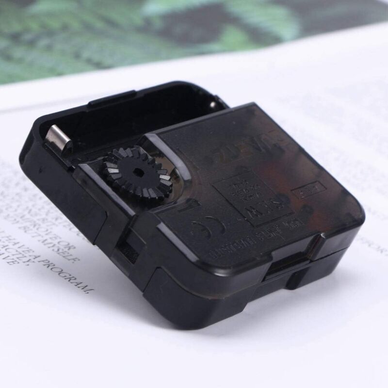 DEEWISH Movimento dell'orologio al Quarzo - Meccanismo di Sostituzione a Batteria per Orologi da Parete Fai-da-Te, Lunghezza Totale dell'albero 20mm (25/32pollici), lancette Dorate B