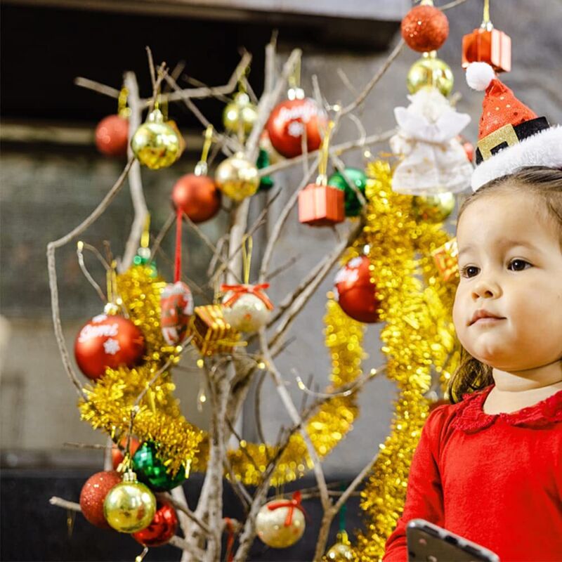 Arrière-plan En Feuille Métallique Brillante Dorée Bandeau à Motif Doré