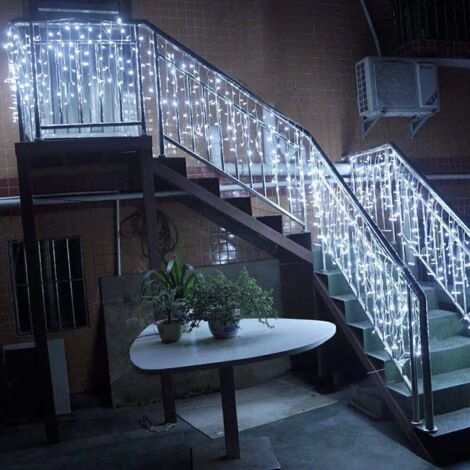Lichterkette mit 216 LEDs, Feen-Eiszapfen-Vorhang, 5 x 0,8 m, Weihnachtsdekorationslampe für den Innen- und Außenbereich (220 V) (1/5)