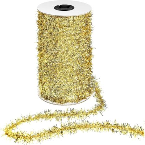 decorare l'albero di natale con ghirlande di perle