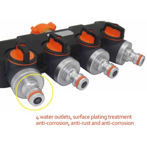 Tuyau Avec Robinet Extérieur Pour Arrosage. Arroseur De Pelouse Attaché Tuyau Avec Robinet Extérieur Pour Arrosage. Arroseur De Pelouse Attaché