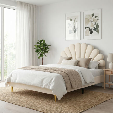Doppelbett 140x200 für Erwachsene mit Lattenrost, gepolstertes Bett mit Steppmuster und muschelförmigem Kopfteil, goldfarbene Metallfüße, Samt, moderner Stil, Beige (1/5)