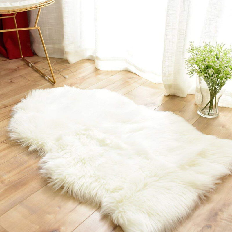 Macosa - Fourrure décorative ronde - 34 cm - En peau d'agneau Macosa - Fourrure décorative ronde - 34 cm - En peau d'agneau