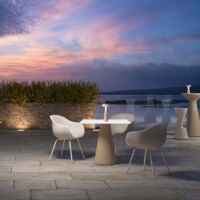 Moderner quadratischer Design-Tisch für Bar, Restaurant und Esszimmer Fade T1-Q - Dunkel Grau