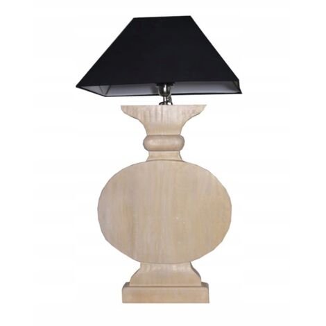 Une lampe en bois majestueuse pour un salon de style provençal (1/5)
