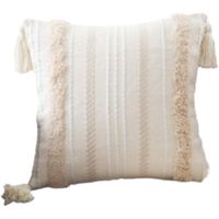 Housse de coussin décorative en dentelle style bohème, idéale pour le salon, la chambre, le balcon, le canapé ou le banc. Housse de coussin à pompons, douce et décorative (45 x 45 cm).