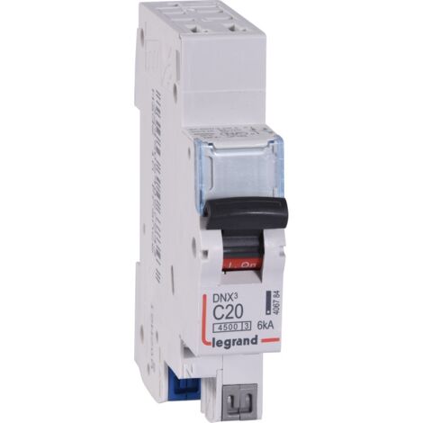 Legrand 406784 Interruttore automatico dnx3 4500 - auto/auto - u+n 230v 20A 6ka curva C - partenza