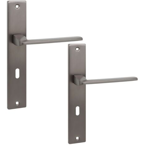 Maniglia interna per porta su piastra lunga con chiave Zambia Graphite Kuchinox KAB511A
