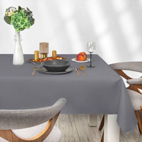 Mantel rectangular gris Cozy Home & Living de 140 x 240 cm. Manteles clásicos: elegantes, resistentes al agua y a las manchas, fáciles de limpiar.