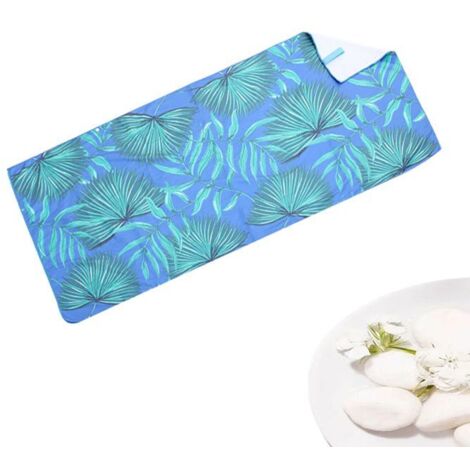 Serviette de plage OKUMGGYJ - Multicolore en microfibre - Séchage rapide et très absorbante (1/5)