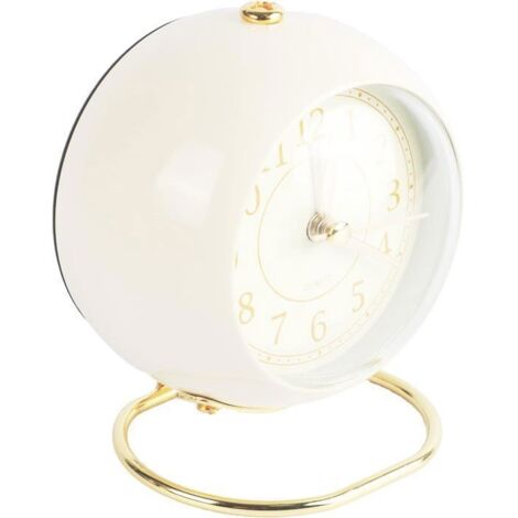 Réveil analogique vintage, en métal beige, silencieux avec veilleuse intégrée. (1/5)