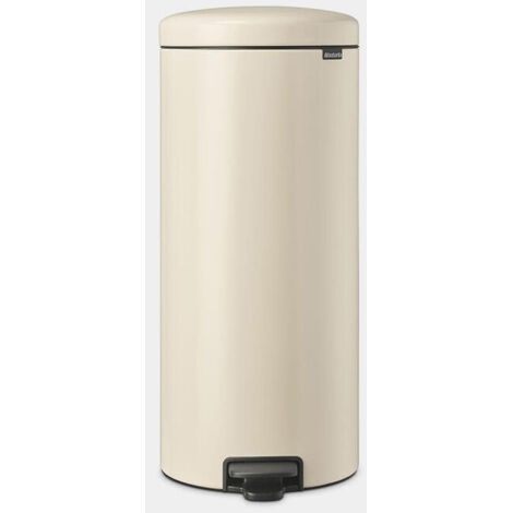 Brabantia - NewIcon Cubo de Pedal 30L - Papelera Grande para Cocina o Dormitorio - Tapa de Cierre Suave - Funcionamiento con Pedal Ligero - Cubo Interior Extraíble - Soft Beige - 29 x 38 x 68 cm (1/4)