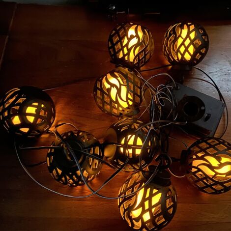 Cadena de luces solares para exteriores impermeables con 8 LED y efecto de llama parpadeante para jardín, patio, cenador, camping, fiesta, vacaciones. (1/5)