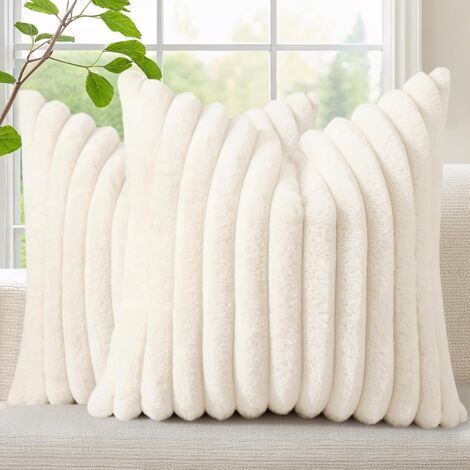 Ede Lot de 2 housses de coussin décoratives en fausse fourrure 45 x 45 cm, motif rayé neutre avec dos en velours pour canapé, lit, salon, décoration d'intérieur, blanc crème (1/4)