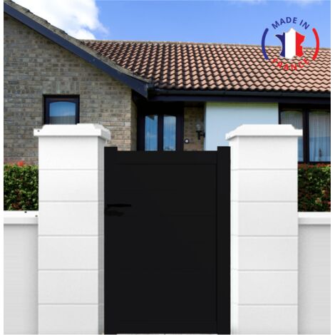 Portillon aluminium modèle plein en kit dimensions L.1000 (entre piliers) x H.1500 mm Couleurs Noir (RAL 9005)