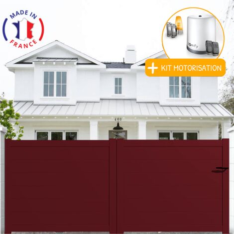 Portail aluminium coulissant plein en kit + Motorisation dimensions L.4000 (entre piliers) X H.1700 mm Couleurs Rouge (RAL 3004) (1/2)