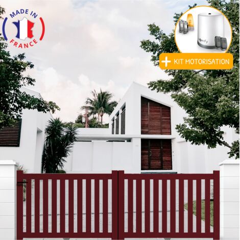 Portail aluminium coulissant ajouré en kit+ Motorisation dimensions L.4000 (entre piliers) X H.1200 mm Couleurs Rouge (RAL 3004) (1/2)