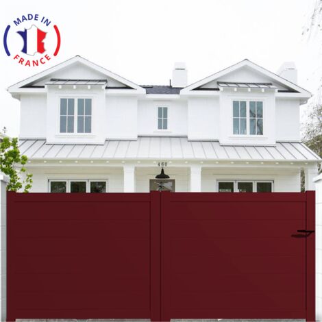 Portail aluminium coulissant plein en kit dimensions L.3500 (entre piliers) X H.1700 mm Couleurs Rouge (RAL 3004)