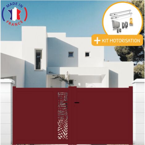 Portail aluminium battant découpe laser en kit + Motorisation dimensions L.4000 (entre piliers) X H.1500 mm SGS Essential (vérins) Couleurs Rouge (RAL 3004) (1/2)