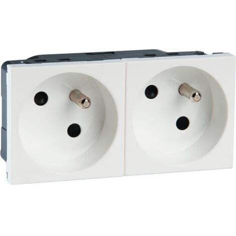 Legrand – Prise de courant multisupport 2x2P+T 45° – bornes auto – 4 modules – blanc – Indice de protection IP20 – Intensité 16A