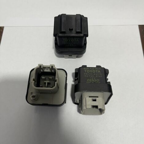 Brand new Toyota car fuel pump relay 28610-64110 Toyota 156700-0141 12V