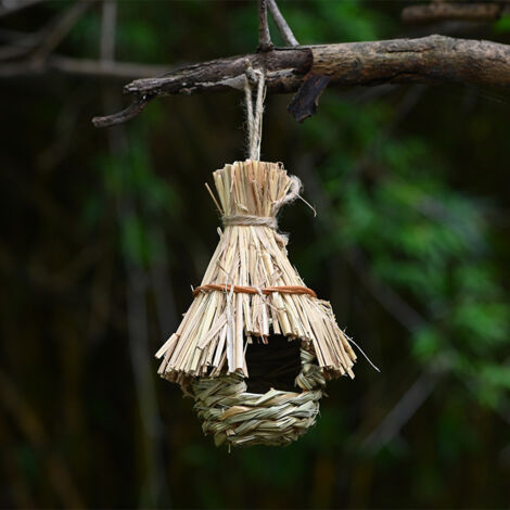 In stock: handmade straw bird nests, garden decorations, birdcages, and landscaping decorations. (1/5)