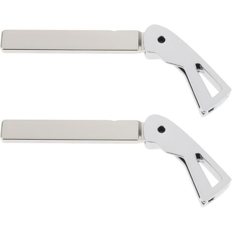 Set of 2 Emergency Key Blades Compatible with VW Golf 2015-2018 and Passat 2015-2018 (1/5)