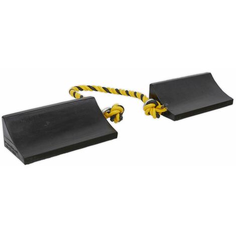 Sealey Heavy-Duty Rubber Wheel Chocks - Pair WC16