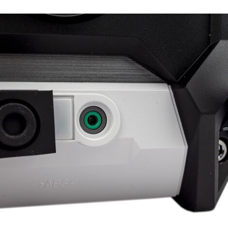 Makita Job Site Radio CXT/LXT/XGT AM/FM White (Body Only) MR001GZ01