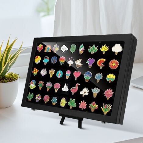 Boîtier de présentation d'épingles en émail Pin Collection pour mur ou bureau avec fermeture magnétique et vue claire - Cadre de taille 13.8x9.4 pouces, PVC, 45 épingles (1/5)
