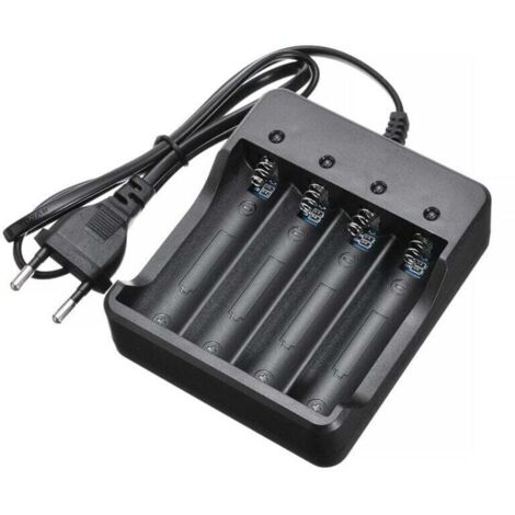 Chargeur rapide UlisemFast pour piles AA et AAA. Compatible avec les accus 10440, 14500, 17670, 18650 et 18700.