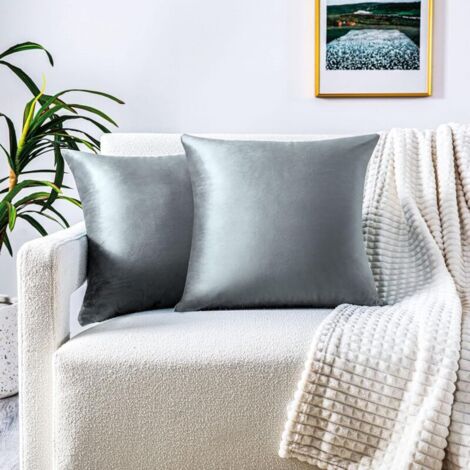 Lot de 2 Housse de Coussin Velours 45x45 cm, Taie d'oreiller Rectangulaire Doux et Moderne pour Salon Scandinave Canapé Gris fonc (1/4)