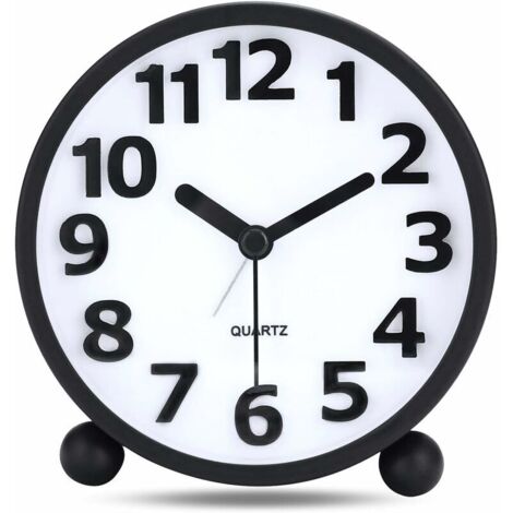 GABRIELLE Reveil Analogique Silencieux,Métal Noir Gros Chiffres 3D,Horloge de Table sans Tic-tac avec la Lumière de Nuit Réveil De Chevet 10.8cm