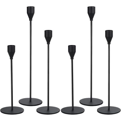 Un ensemble de 6 chandeliers (33/28/22 cm), noirs, parfaits pour les mariages, les dîners romantiques, les fêtes et bien d'autres occasions.