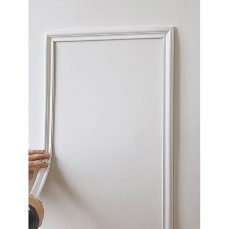 Bande décorative murale auto-adhésive et flexible, en 3D, idéale pour la décoration intérieure à faire soi-même, 2,7 cm x 3 mètres, blanche. (1/5)