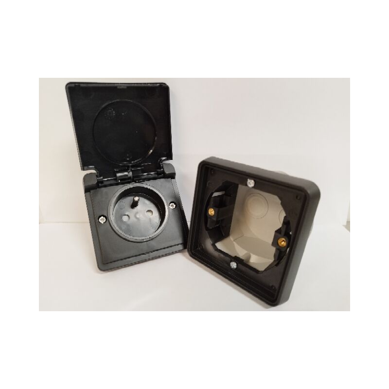 PRISE DE COURANT HYDRO NIKO ÉTANCHE 2P+T 16A 250V ENCASTREE