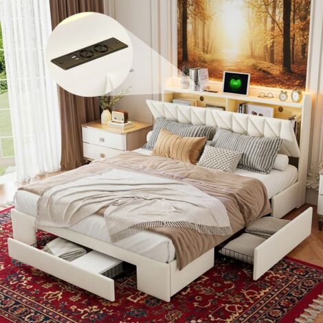 Dans Les Nuages – Lit adulte 140x190 cm avec 3 tiroirs de rangement – Éclairage LED et ports USB – Sommier à lattes en bois – Cadre en métal capitonné velours beige
