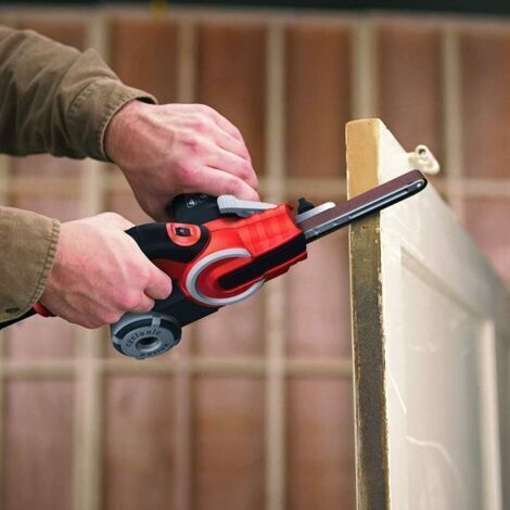Bandes abrasives 13 x 457 mm. 5 granulométries différentes (6 grains : 40/80/120/180/320). Jeu de 30 bandes pour ponceuses à bande Black & Decker Powerfield.