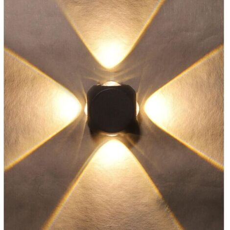 4 voies Applique murale LED avec répartiteur , blanc chaud, boîtier en aluminium résistant à la pluie et aux chocs IP-65 (1/4)