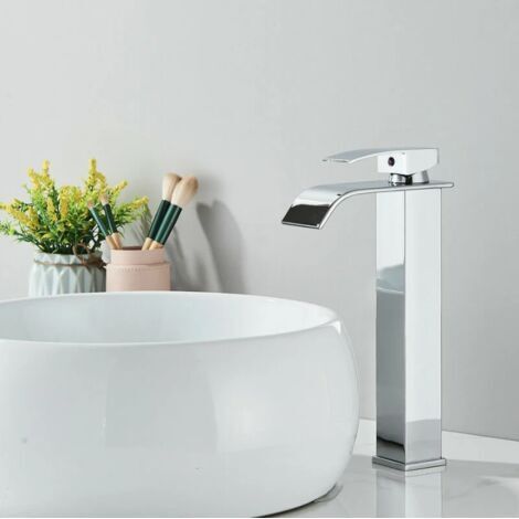 Robinet Salle de Bain Design Moderne de Cascade Robinet Lavabo Chromé Conception de Corps en Métal Durable Supérieure Eau Chaude et Froide Réglable (1/5)