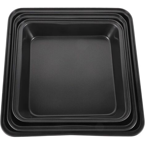 Trois moules carrés à pâtisserie : 8,85 pouces, 9,64 pouces et 10,82 pouces, noirs.