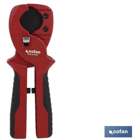 COFAN cortamangueras tijera 28 mm (1 1/8) , Tijera corta mangueras en color rojo que puede utilizarse para tubos con una medida de hasta 28 mm (1 1/8). Está fabricada con materiale